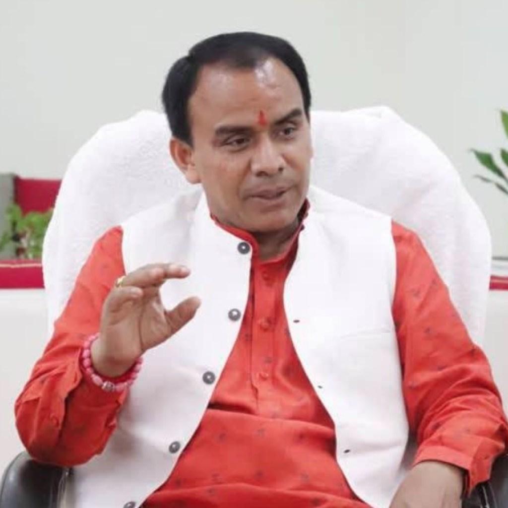 117 योग प्रशिक्षितों की शीघ्र होगी तैनाती- डॉ. धन सिंह रावत ।