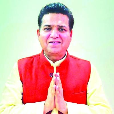 चंडीघाट से भोगपुर होते हुए बालावाली गंगा बांध पर सड़क निर्माण की संजय गुप्ता व स्वामी यतीश्वरानंद ने की सीएम से मांग